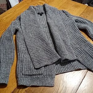 J.CREW Sweater Womens SMALL GRAY GREY Long Sleeve Used Preowned Casual Heavy